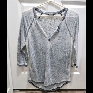 TNA light grey distressed 3/4 sleeve
